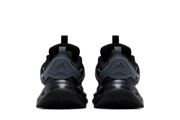adidas XLG Runner Deluxe Черный Серый