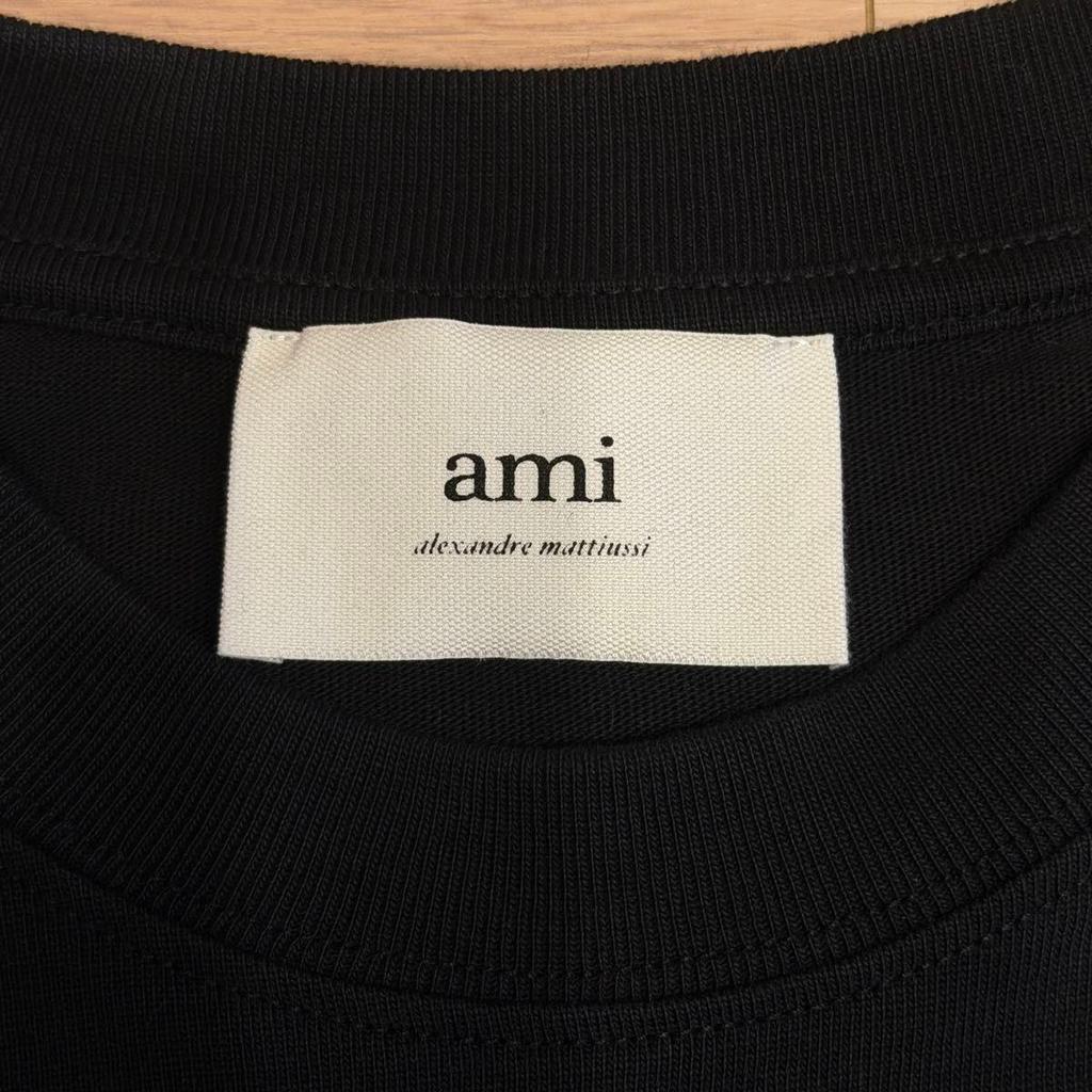 Б/у футболка AMI DE COEUR