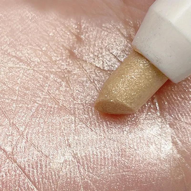 Eyeshadow Pen Sleeper Silkworm Highlighter Pen Natural Brightening Pearlescent Matte Flash Eyeshadow Stick Waterproof Lasting Setting Women's Makeup