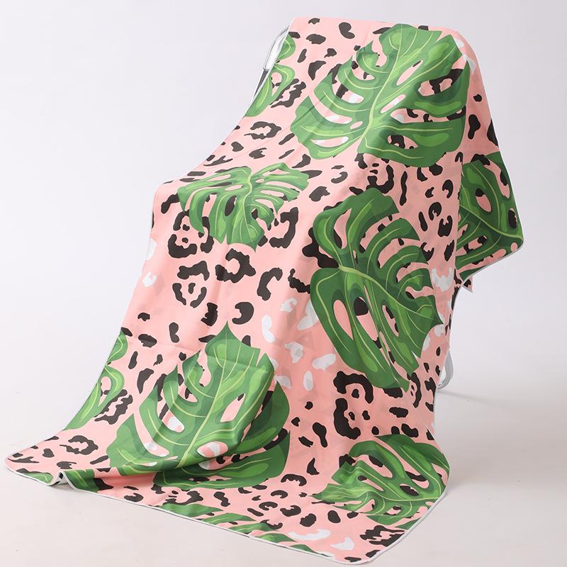 Locomotive Enthusiasts Sports Towels Quick-drying Double-sided Velvet Beach Towels Printed Bath Towels