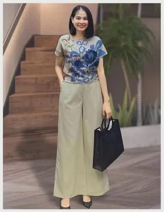 Женская летняя мода 2023 года: Однотонный свободный топ с короткими рукавами и напечатанные брюки, костюм из двух частей