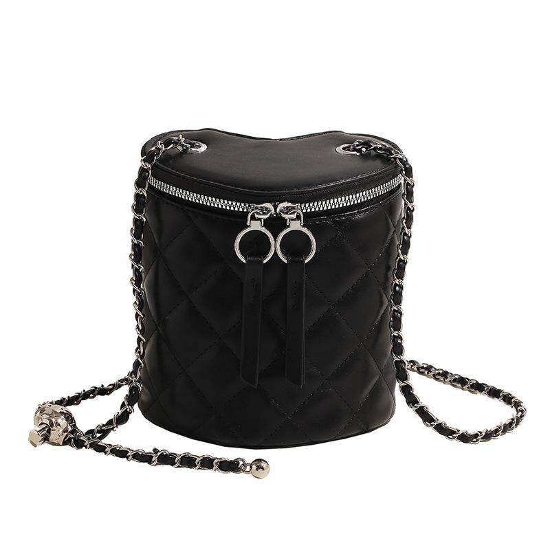 Chain Bag Women's Shoulder Messenger Bag New Fashion Three-dimensional Versatile Bucket Bag