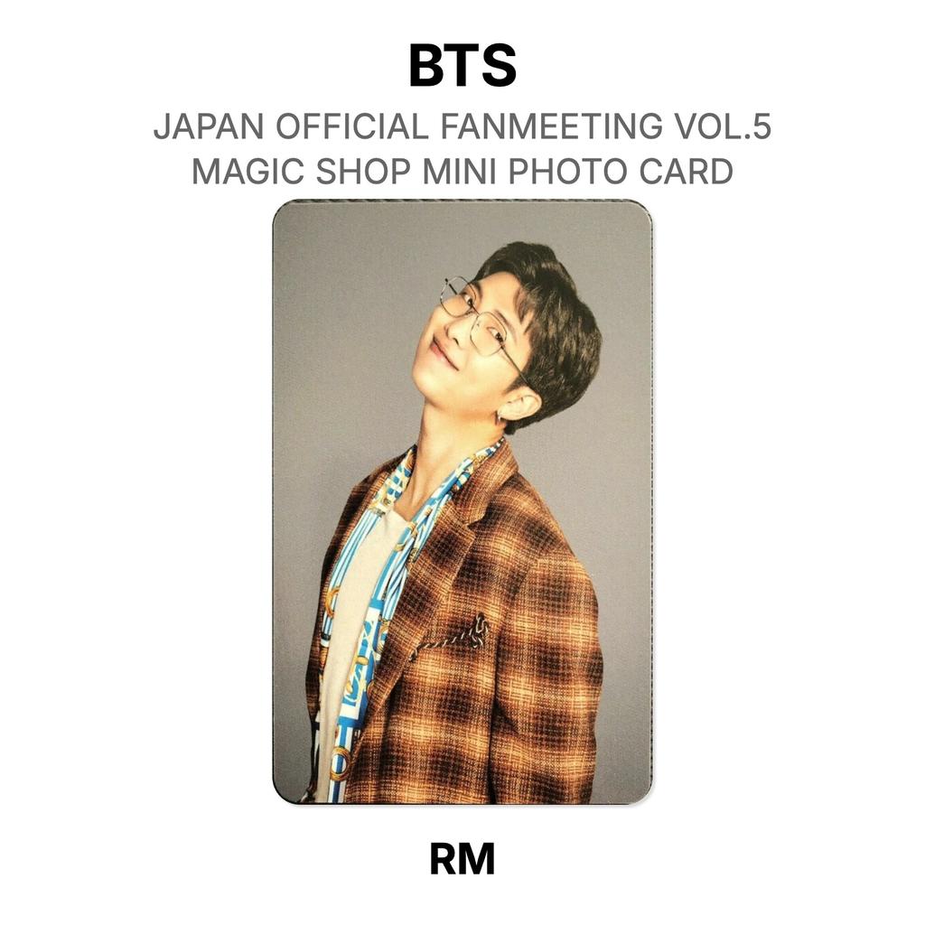 BTS ОФИЦИАЛЬНАЯ ФАН-ВСТРЕЧА В ЯПОНИИ VOL.5 MAGIC SHOP МИНИ-ФОТОКАРТОЧКА Официальная фотокарточка