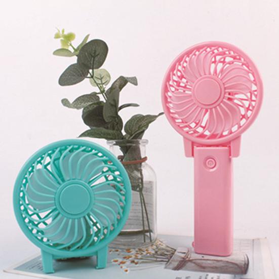 Ручной вентилятор 4-лопастной кнопочный переключатель Мягкий естественный ветер Одна передача Тихая работа Малый размер Охлаждающий вентилятор с питанием от батареи Дорожный источник питания