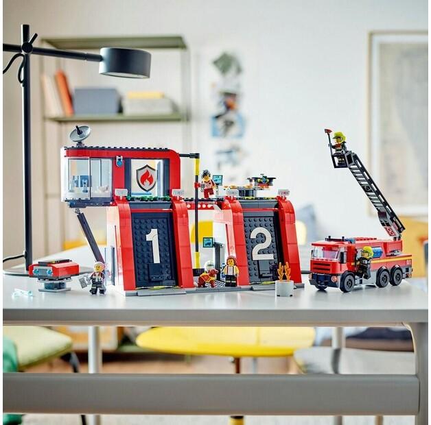 LEGO City 60414 Пожарная станция с пожарной машиной