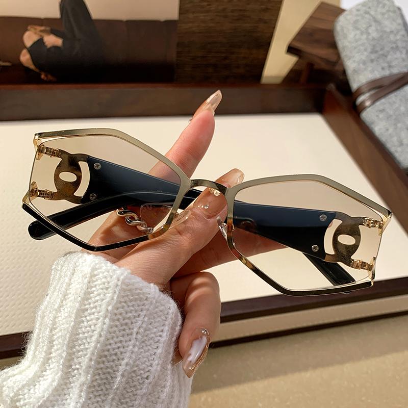Новые Солнцезащитные Очки Алмазная Оправа Металлические Аксессуары Солнцезащитные Очки Ультрафиолетовые Лучи Высококлассные Уличные Солнцезащитные Очки