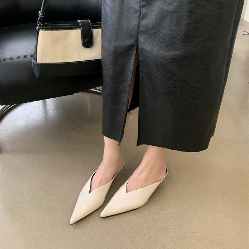 Женские тапочки с заостренным носком и kitten heel, для весенней уличной носки - Идеальны для повседневной носки