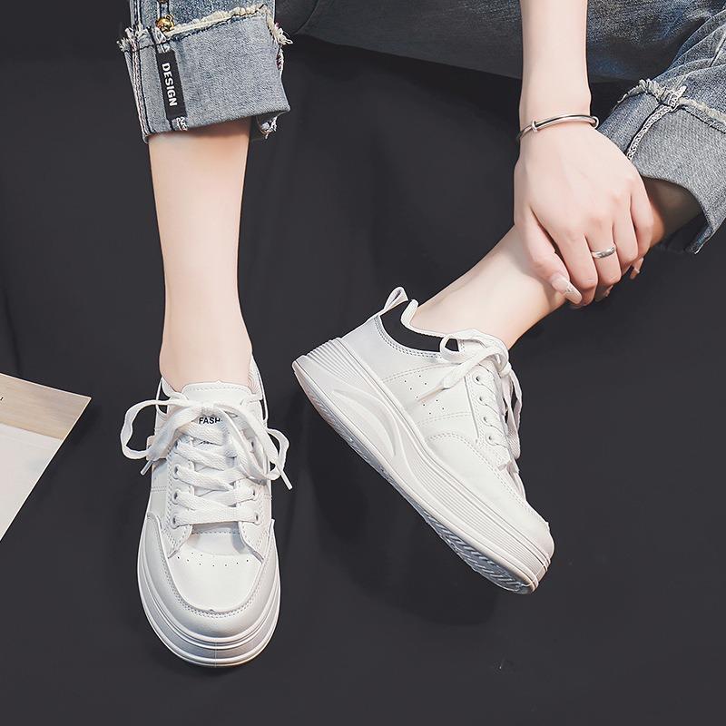 Thick-soled Little White Shoes Women's New Versatile Casual Sports Women's Shoes Versatile Student Heightening Board Shoes -