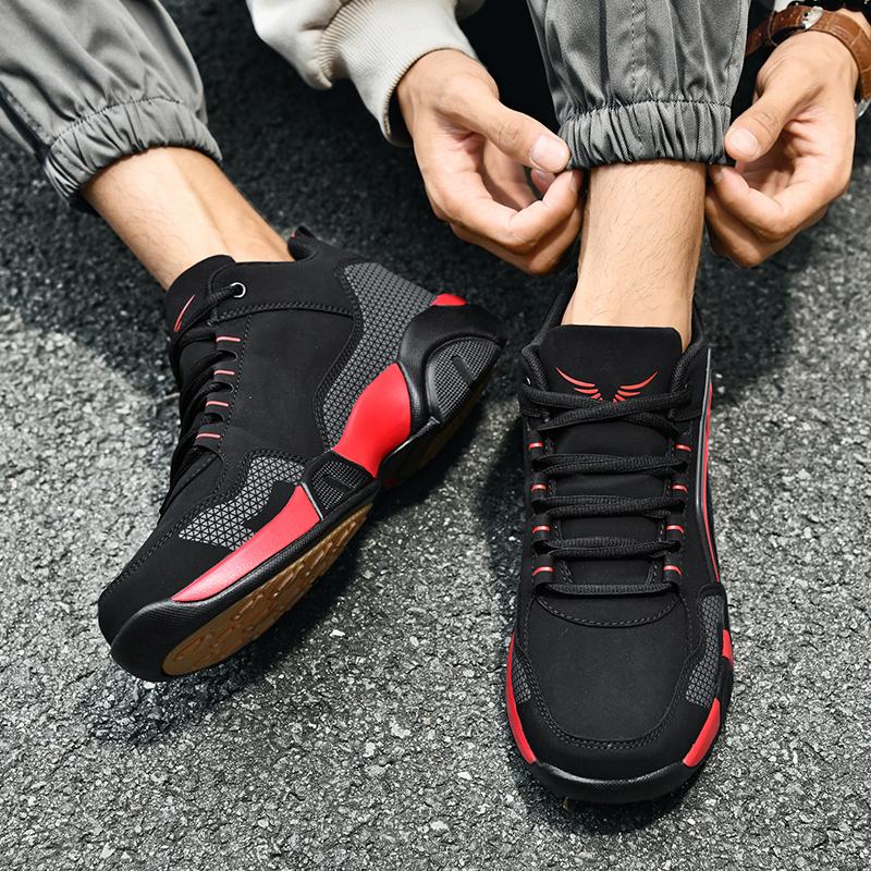 Men Winter Waterproof Style Sport Shoes Warm Anti Slip Large Size Sneakers for Walking Travel Outdoor Daily Wear Sizes 39-45
