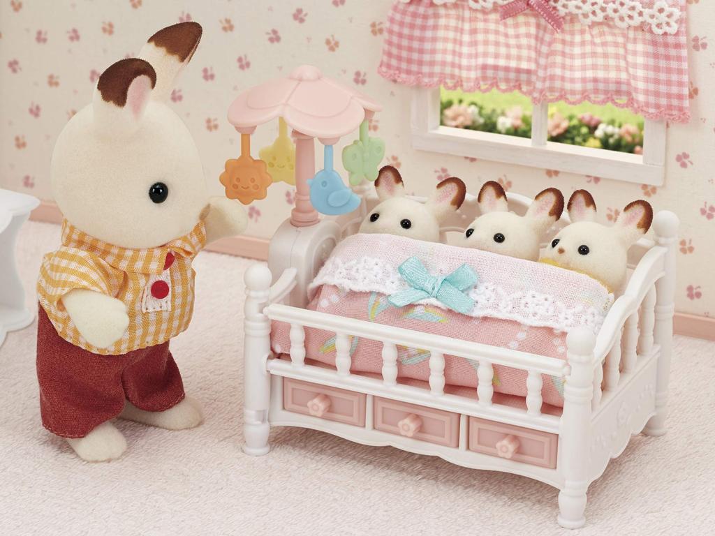 Sylvanian Families Furniture Mobile Baby ST Mark Certified Ages Toy Dollhouse Sylvanian Families Epoch EPOCH [Rotating Crib] KA-218 3+ Co., Ltd.