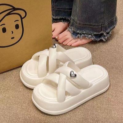 Женские летние тапочки EVA 2024 года: Повседневные, нескользящие, на толстой подошве, увеличивающие рост модные сандалии для отдыха на природе и пляжа.