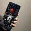 Чехол-накладка с рисунком Астронавта для Samsung Galaxy A25 A16 A53 A17 A37 A05 A57 A15 A52 A36 A06 A73 A51 A55 A23 A70 A50