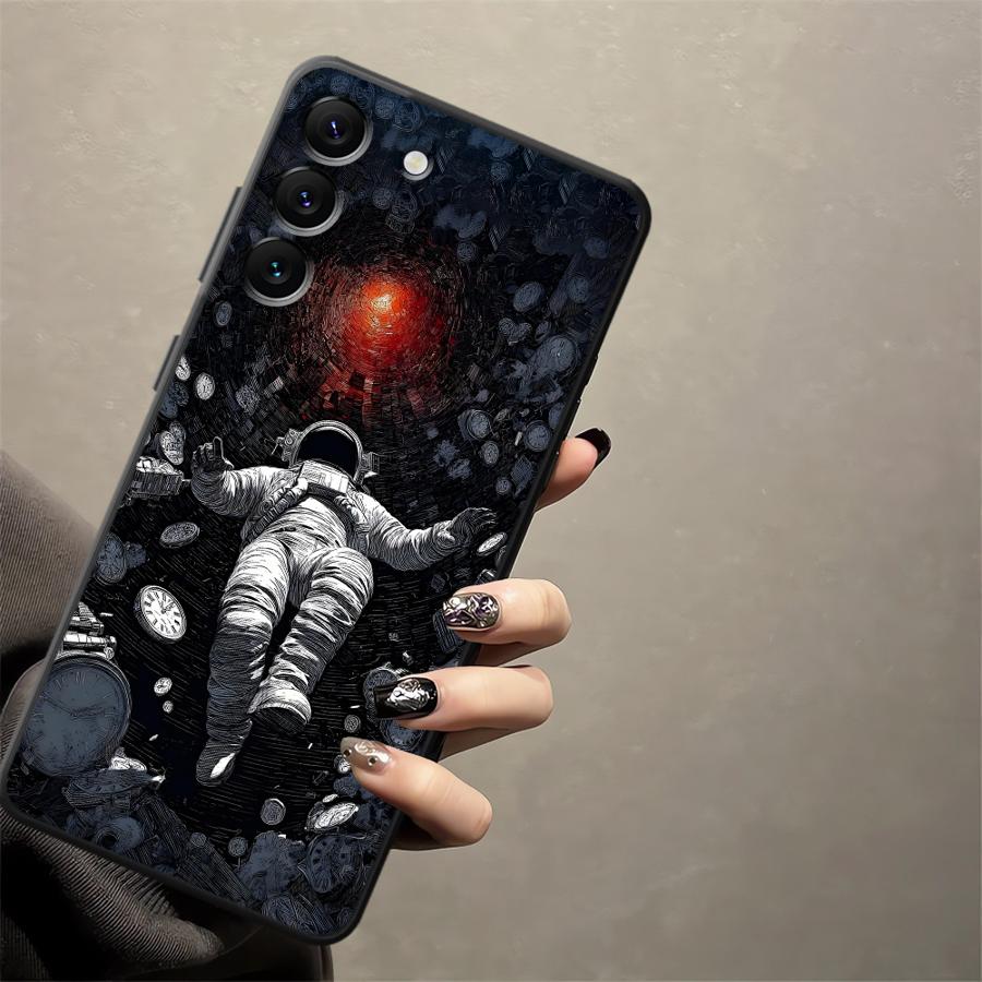 Чехол-накладка с рисунком Астронавта для Samsung Galaxy A25 A16 A53 A17 A37 A05 A57 A15 A52 A36 A06 A73 A51 A55 A23 A70 A50