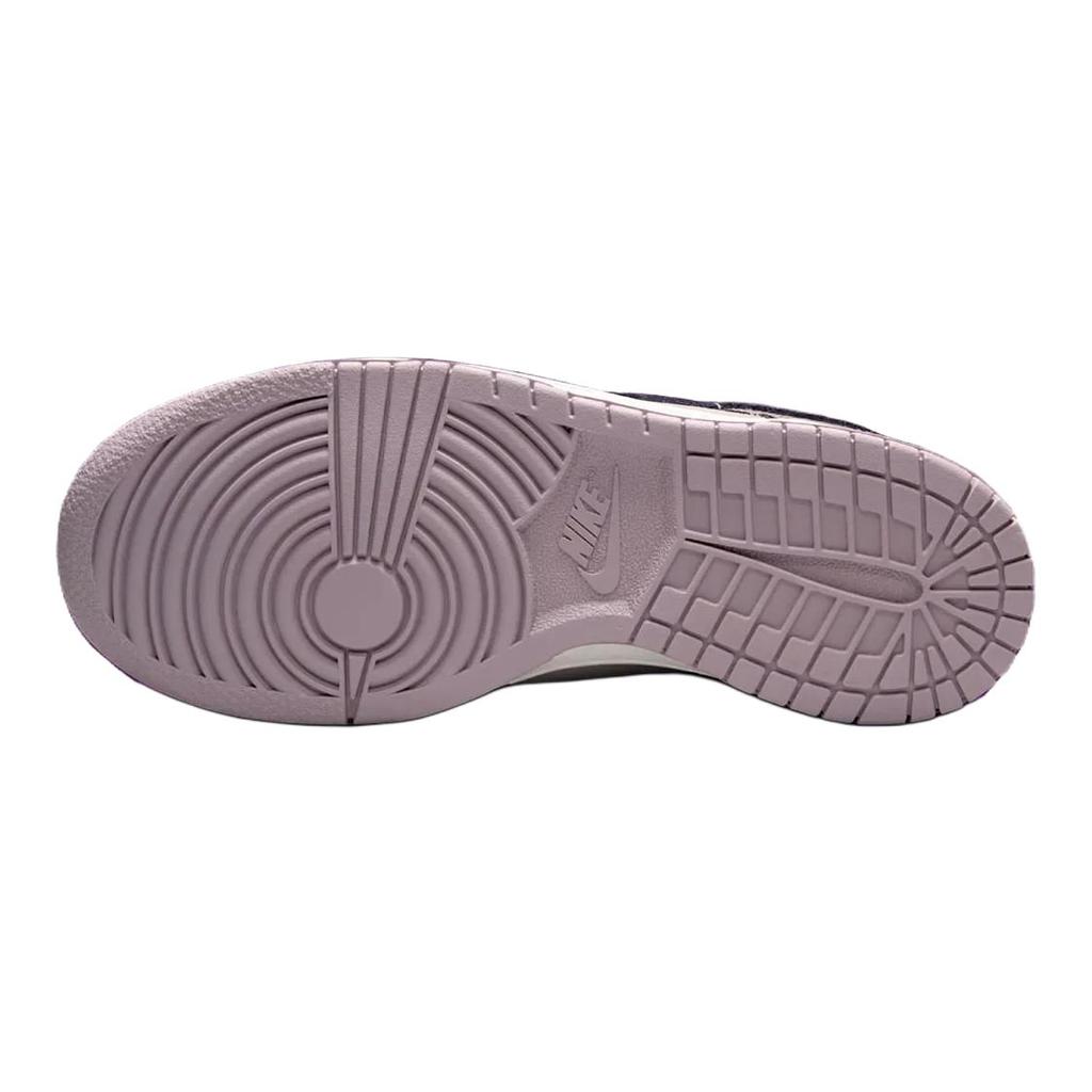 Nike Кроссовки Dunk Low GS Light Violet Ore Kids, фиолетовые, платиново-фиолетовые, Team-Gold HQ3573-202