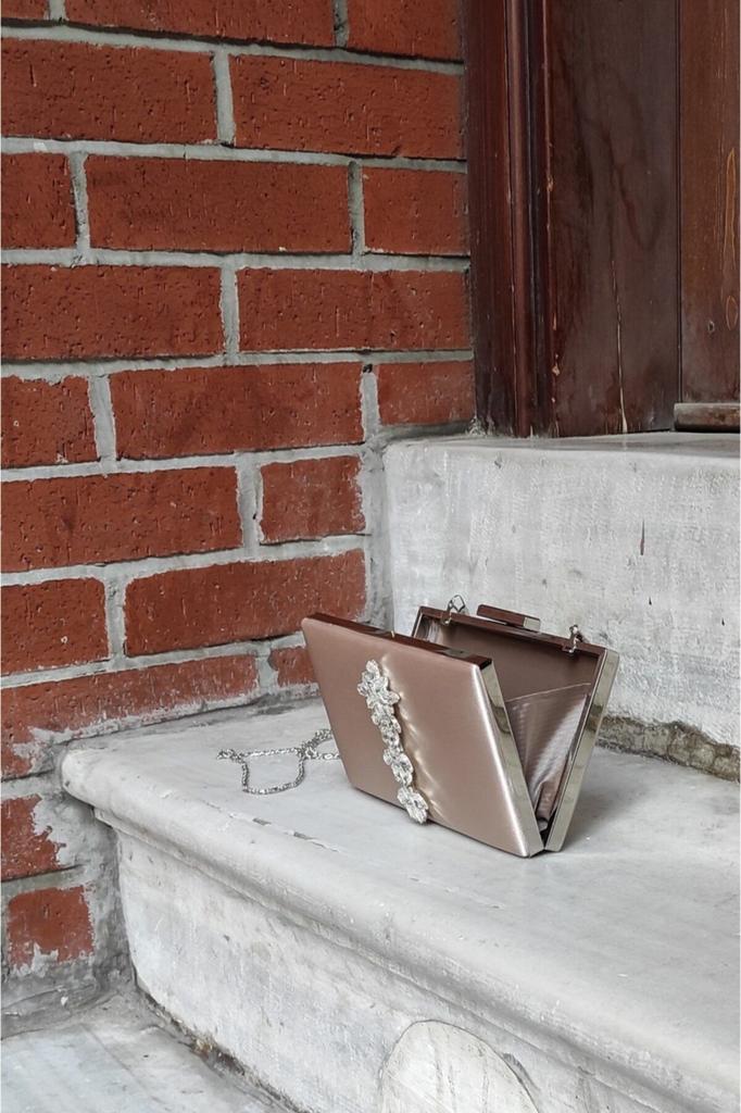 Women's Stylish and Useful Evening Dress Bag Silver Satin Star Stone Accessory Evening Dress Slim Model Women's Bag