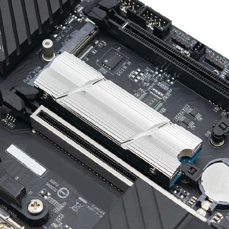 Управление тепловыделением Дизайн с пазами для M.2 2280 SSD Радиатор с низковязкой термопрокладкой Высокопроизводительное охлаждение