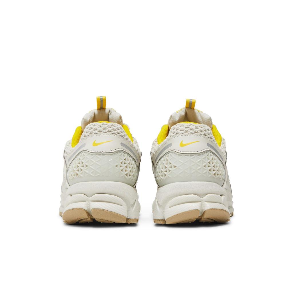 Nike Womens Air Zoom Vomero 5 'Light Bone' (women's sizes) Light Bone / Sail / University Gold Running Shoes FJ7694 020
