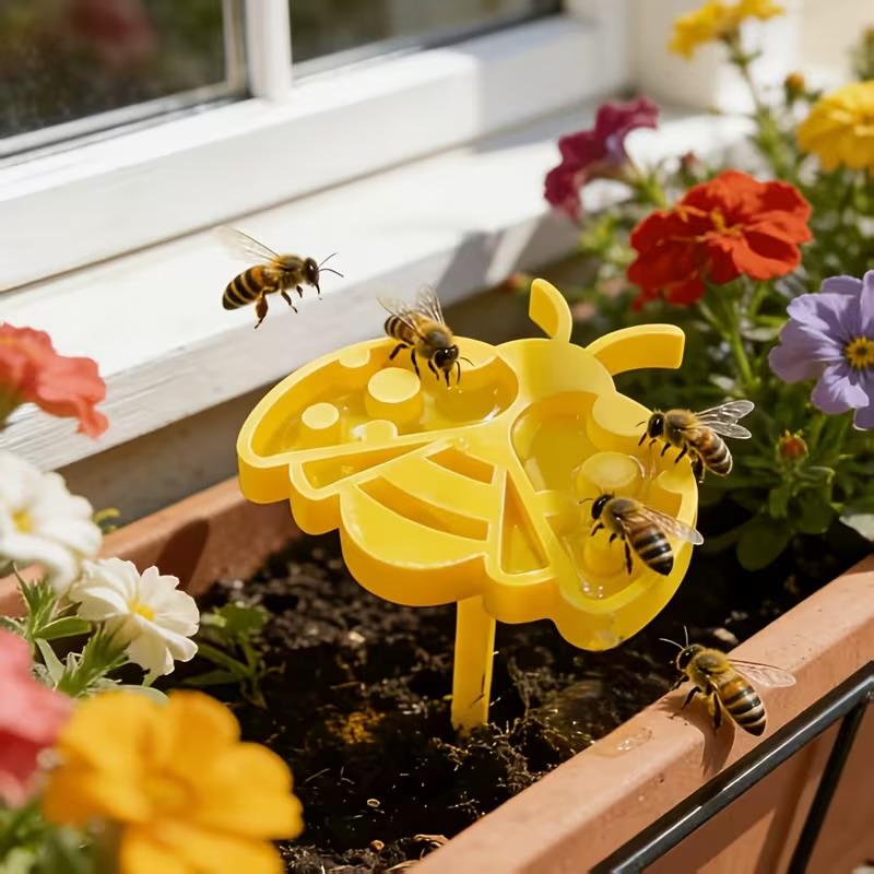 3D-printed Bee Water Station with Stick Eco-friendly Beekeeping Insect Cup for Yard Use