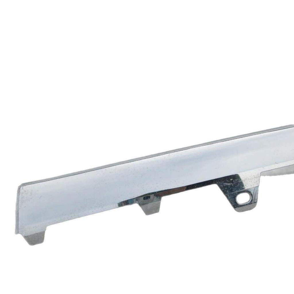 Mercedes-Benz E-Class Front Bumper Center Bright Strip (212 E260/E300)