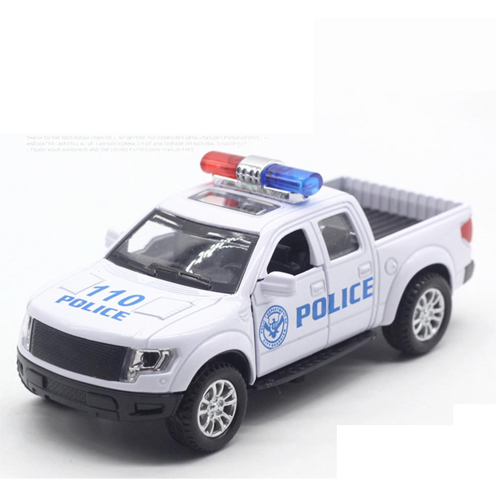 Мини-полицейская машина Ford в масштабе 1/32, Мини-полицейская машина Toyota, модель автомобиля с откатным механизмом Мини-полицейская машина, литая под давлением модель автомобиля, литая под давлением игрушечная машина