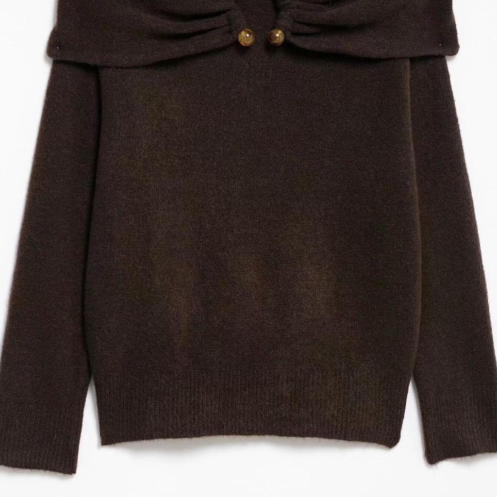 Весна 2025 Женский трикотаж с открытыми плечами и горловиной с подвернутым краем