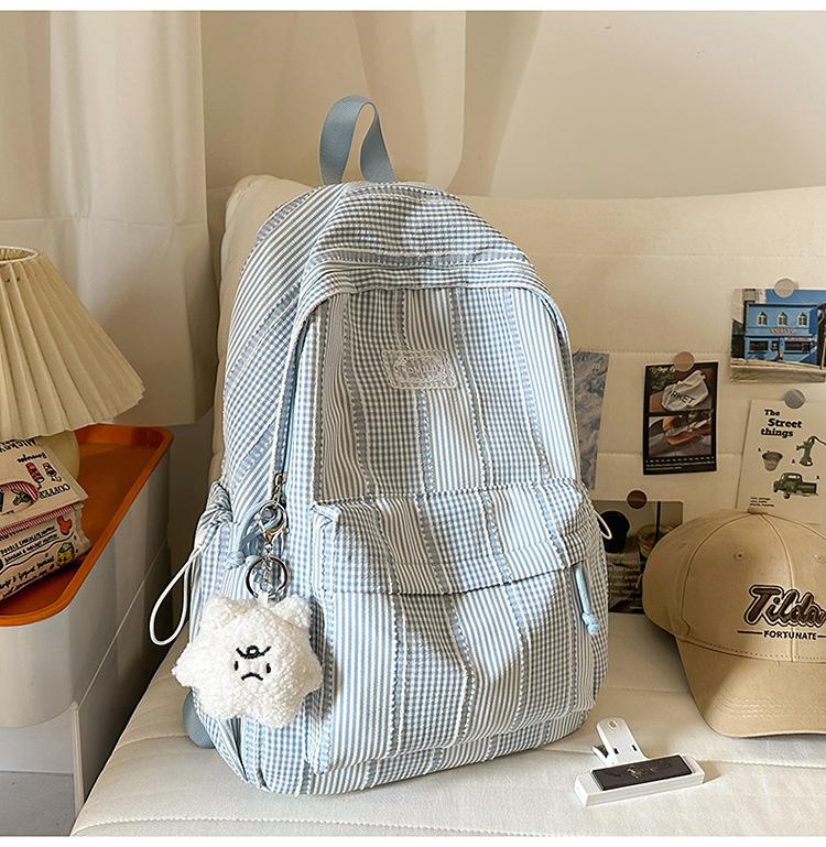 Schoolbag Middle and high school students Backpack Girls College students Class Commuter schoolbag 1011 New large-capacity casual backpack