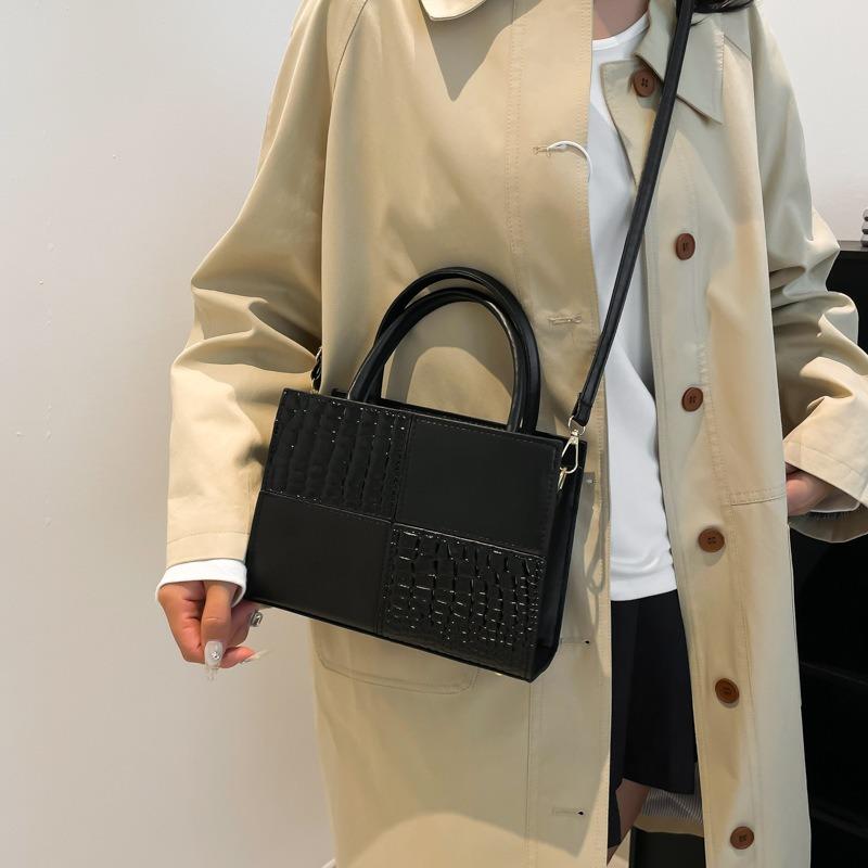 Осень новая нишевая дизайнерская маленькая квадратная сумка модная простая ретро изысканная трендовая сумка через плечо мессенджер