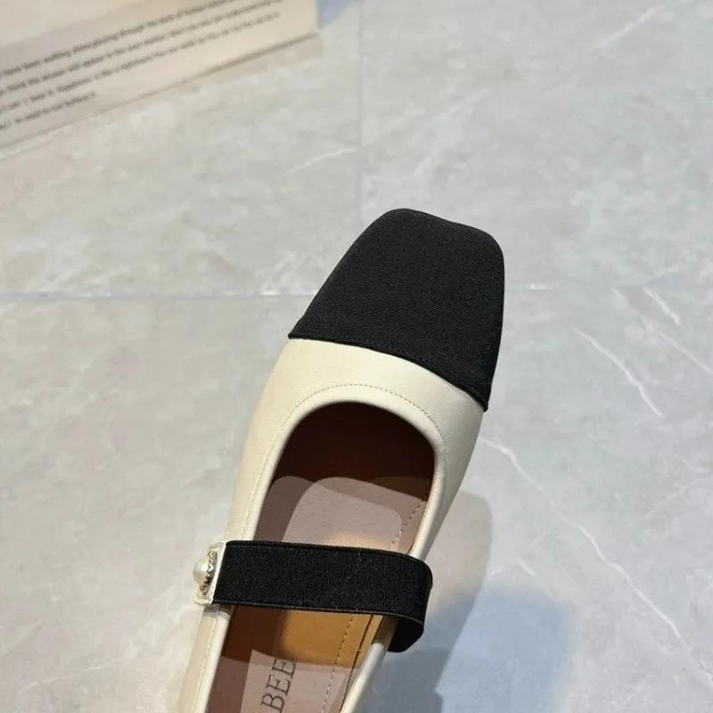 Новые модные женские туфли на плоской подошве с черным носком, туфли Мэри Джейн с жемчужной пряжкой, кожаные туфли в стиле пэчворк, разноцветные туфли на плоской подошве без застежек, весна