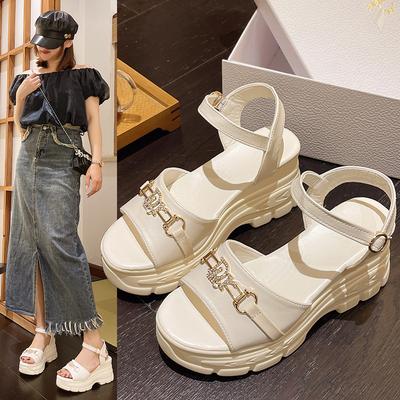 Женские босоножки на платформе 2025 новая летняя корейская версия хорошо сочетаются сказочный стиль женская обувь интернет-знаменитость досуг пляж римские сандалии