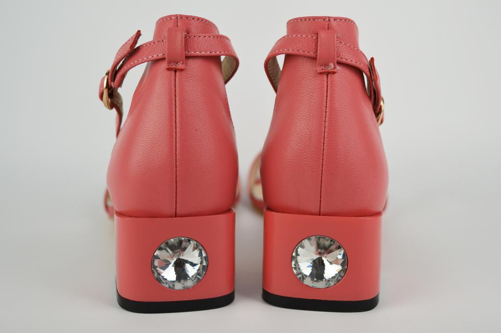 Босоножки на невысоком каблуке Lady Marcia 18733 36 Розовый кожа