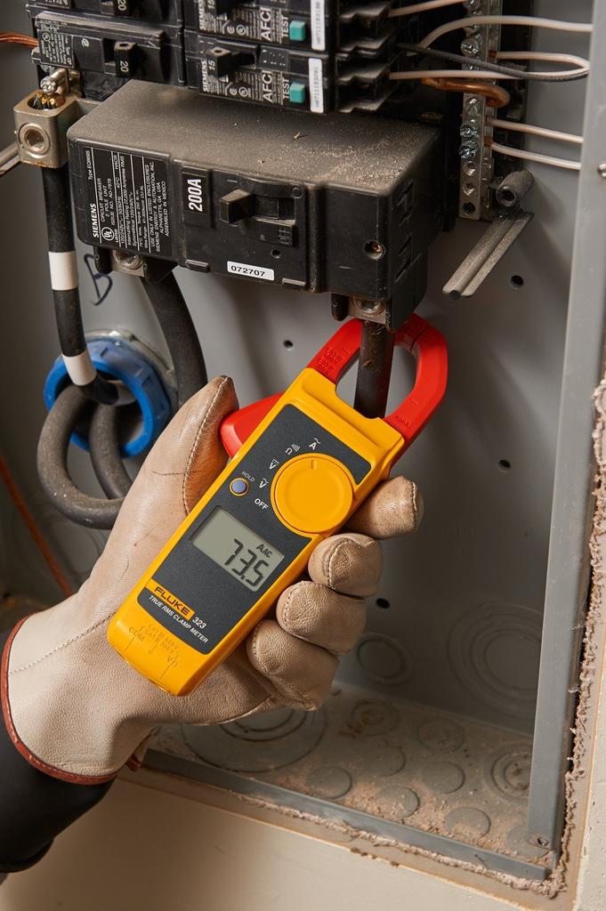 Fluke True RMS Clamp Meter AC400A [FLUKE-323/APAC]