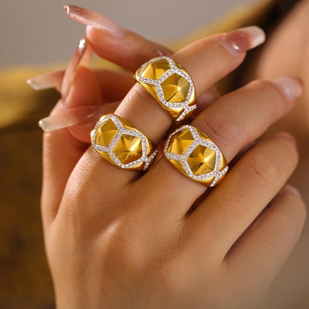 Кольцо Wind Pentagonal Splicing Diamond Set с бриллиантами Niche Light Luxury Design, ювелирные изделия из титановой стали с покрытием из 18-каратного золота