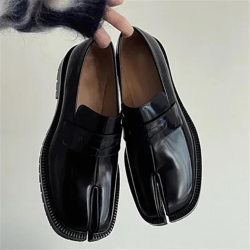 New Women Spring Split Toe Shoes Woman's Lace-Up Slip-On British Style Mary Janes Casual Shoes Lady Thick Bottom Chaussure Femme