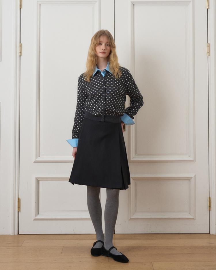 Eight Days A Week Side Pleated Skirt Black Ad354