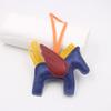 Классический кожаный брелок-подвеска Wing Pony — стильный и игривый дизайн в нескольких цветах
