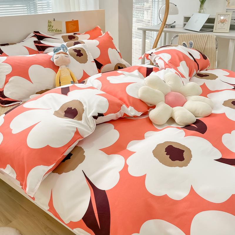 Небольшой свежий комплект из четырех предметов с плотным матовым принтом четырех сезонов и комплект постельного белья из трех предметов, пододеяльник