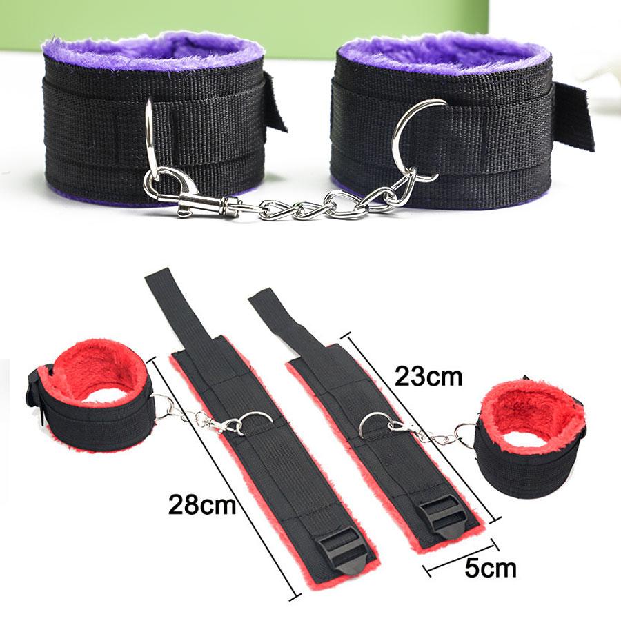 Секс-игрушки для взрослых. Надо для ролевых игр БДСМ