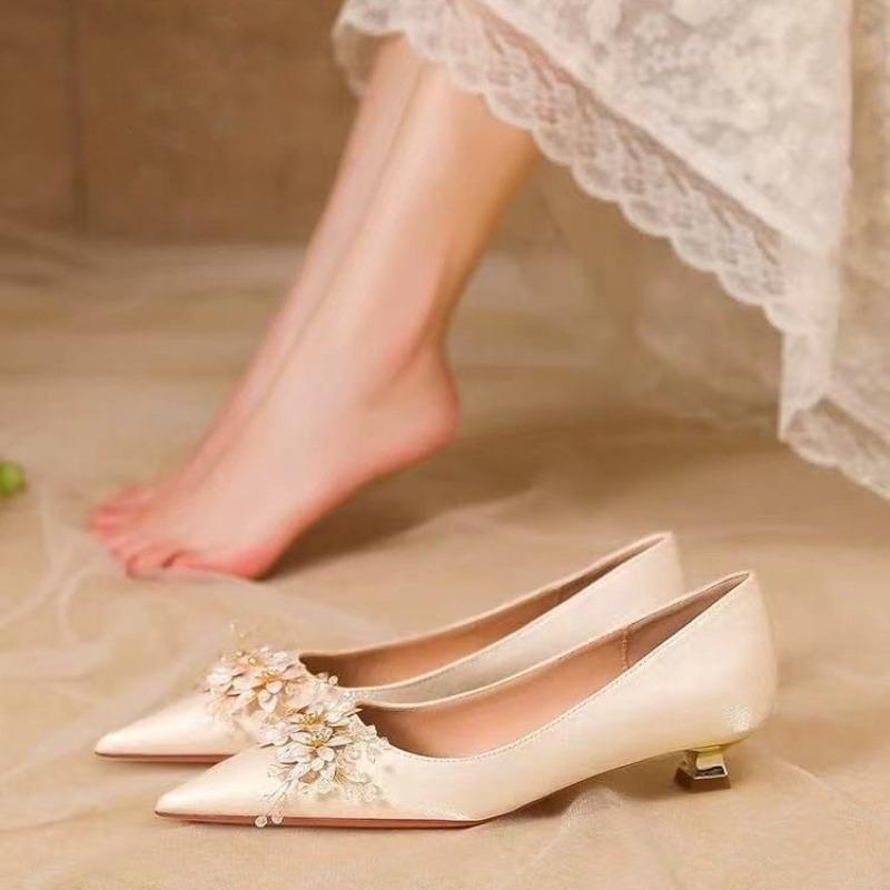 Flower Pearl Women High Heels Shoes Crystal Luxury Sandals Elegant 2025 Trend New Summer Pointed Toe Shoes Woman Pumps Zapatos