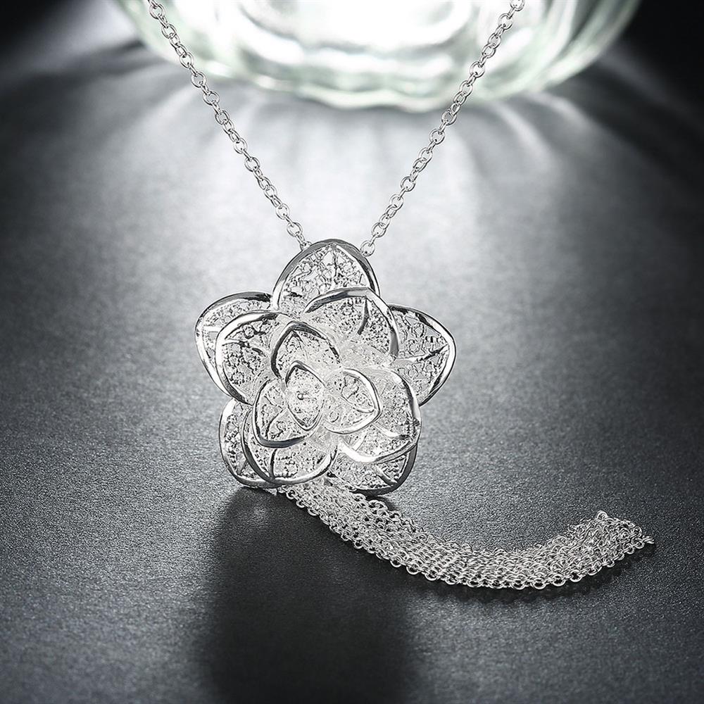 925 Sterling Silver Beautiful Flowers Pendant Necklace For Women Luxury Fashion Party Wedding Accessories Jewelry