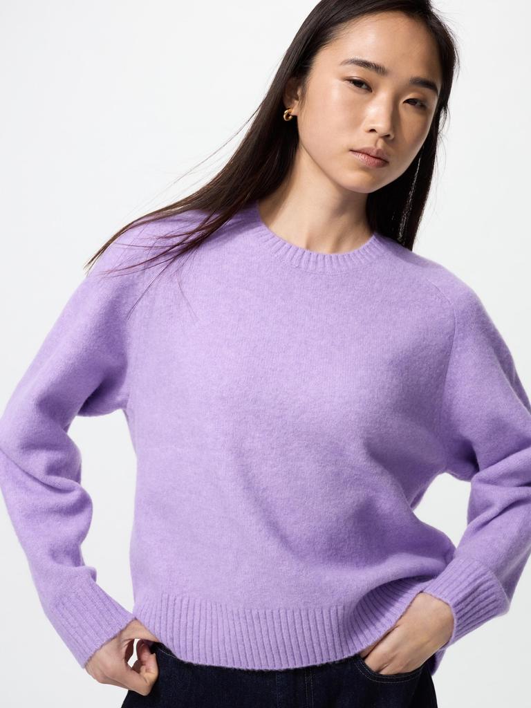 Uniqlo Soupleyan Crewneck Sweater