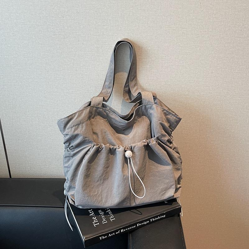 Large Capacity Tote Bag Women's New Flow Casual Lightweight Bag Shoulder Pleated Drawstring Canvas Women's Bag