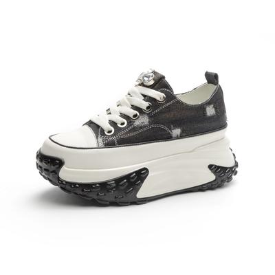 Женская обувь – Кроссовки