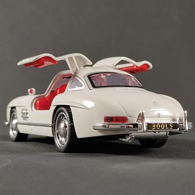 1:32 Mercedes Benz 300SL Классический Спортивный Гоночный Автомобиль Литая Модель Автомобиля Сплав Настольная Коллекция Модный Орнамент Коллекция Хобби