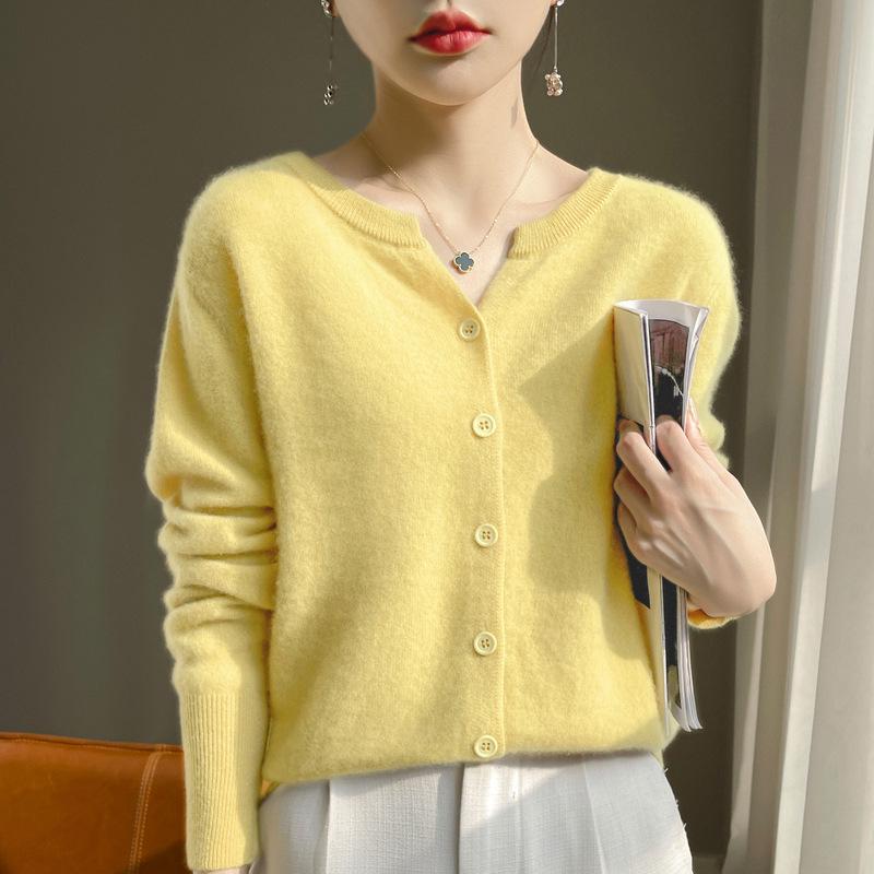 Женский кашемировый кардиган с V-образным вырезом 2024 года: Универсальный свитер с длинным рукавом на весну и осень