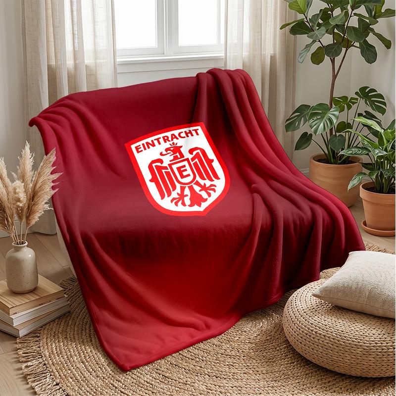 Eintracht Frankfurt Football Print Flannel Blanket, Soft Warm Lightweight Throw Blanket for Sofa Bed Camping