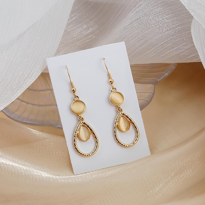 Серьги с геометрическим узором «Тюльпан» и кошачьим глазом, иглы из серебра 925 пробы