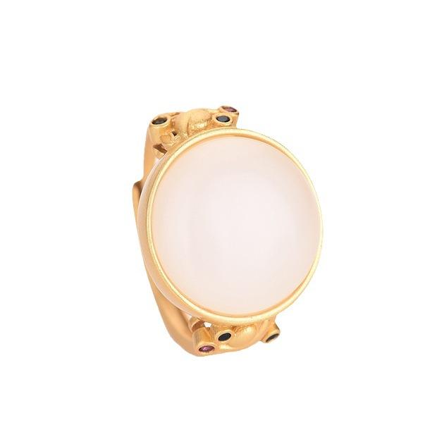 Copper-Plated Retro Court Style Ring with Imitation Mutton Fat White Jade