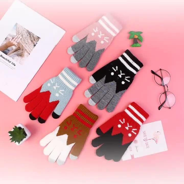 Новые стильные трикотажные теплые перчатки для сенсорных экранов для женщин с матовой внутренней частью и милым рисунком котенка, красивые и трогательные