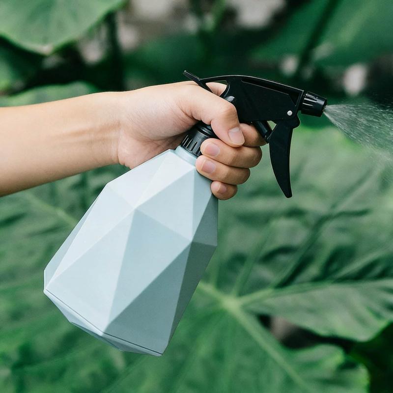 Household High Pressure Small Sprayer600mlWatering, Disinfecting, and Cleaning Dual-Purpose Gardening Tool Magic Tool