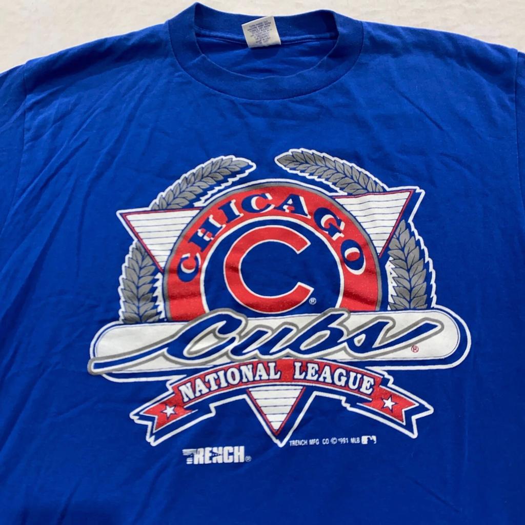 vintage 90s CHICAGO CUBS T-Shirt MEDIUM/LARGE baseball mlb soft